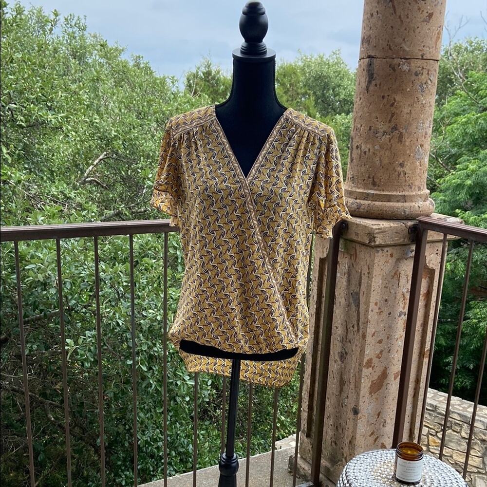 Max Studio Multicolor Patterned Flattering Wrap Blouse Sz Medium